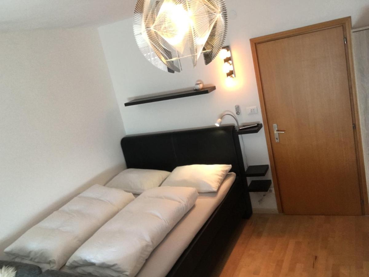 Sonnige Schicke Ferienwohnung Meran Pienzenau Ngoại thất bức ảnh